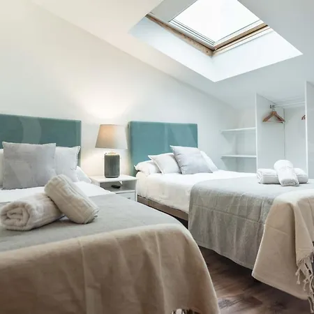 Apartamento Lovely Duplex With Private Parking Near Center By Rems