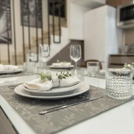 Lovely Duplex With Private Parking Near Center By Rems 아파트 말라가